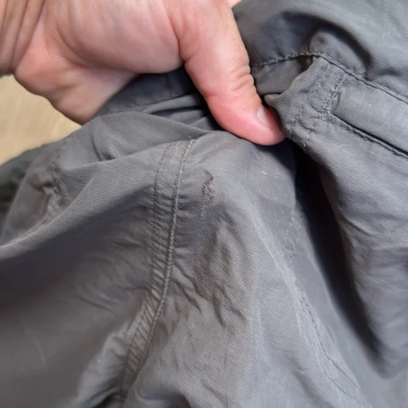 REI Coop Convertible Pants Light Weight Hiking Travel Women’s size 10 - Picture 9 of 10